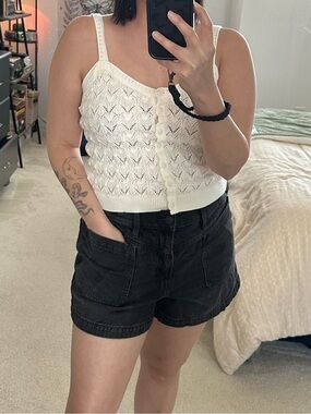 american eagle | black strigid relaxed shorts